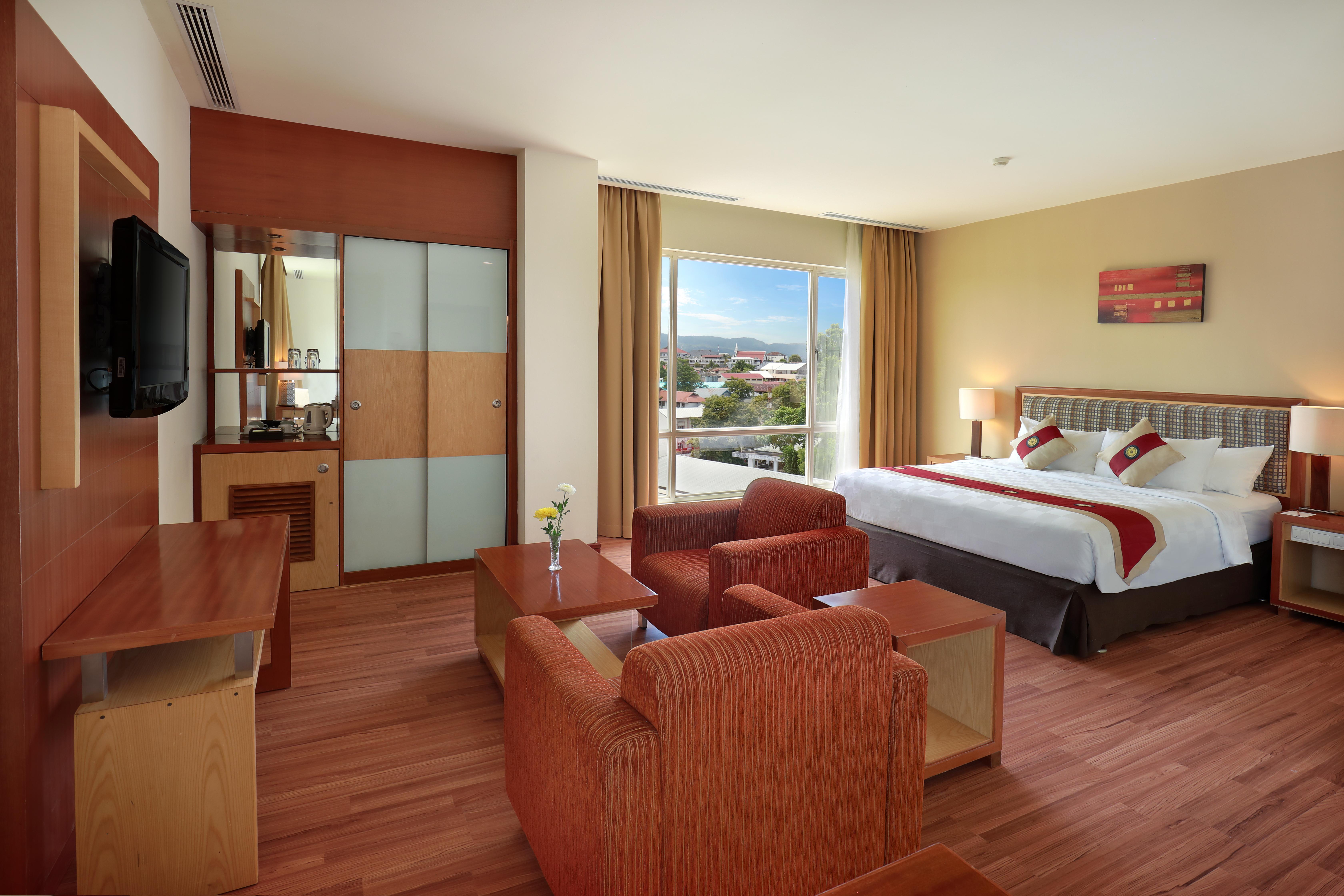 สวิส เบลโฮเต็ล มาเลียวซาน มานาโด Hotel ภายนอก รูปภาพ