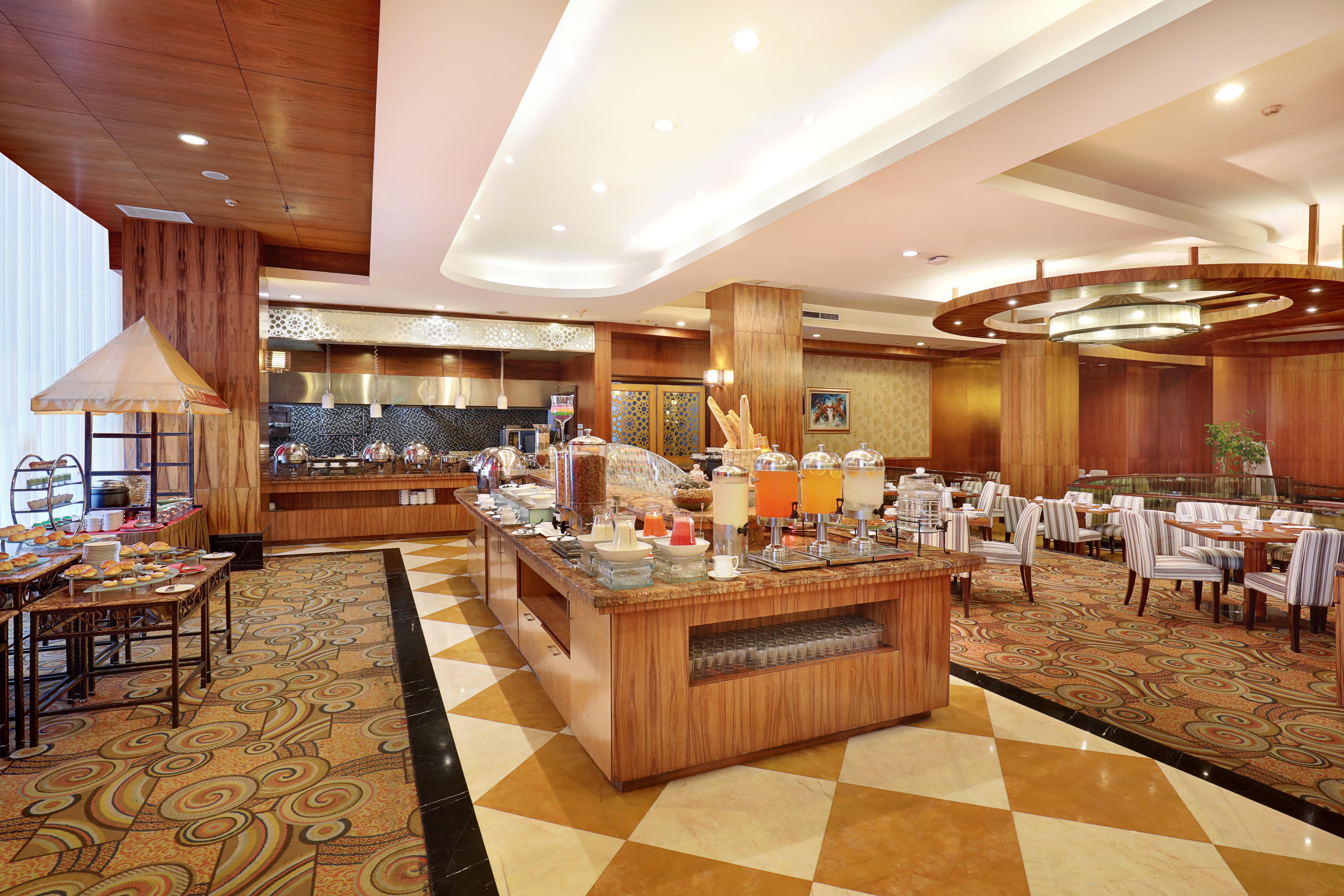 สวิส เบลโฮเต็ล มาเลียวซาน มานาโด Hotel ภายนอก รูปภาพ